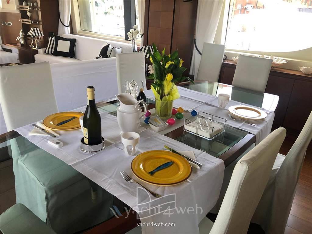 Azimut 105 Моторная лодка