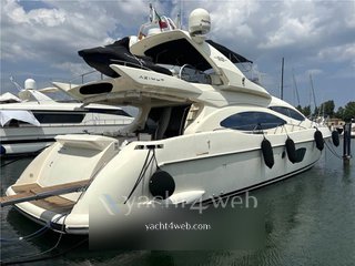 Azimut Yachts 68