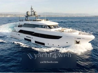 Custom line Navetta 33