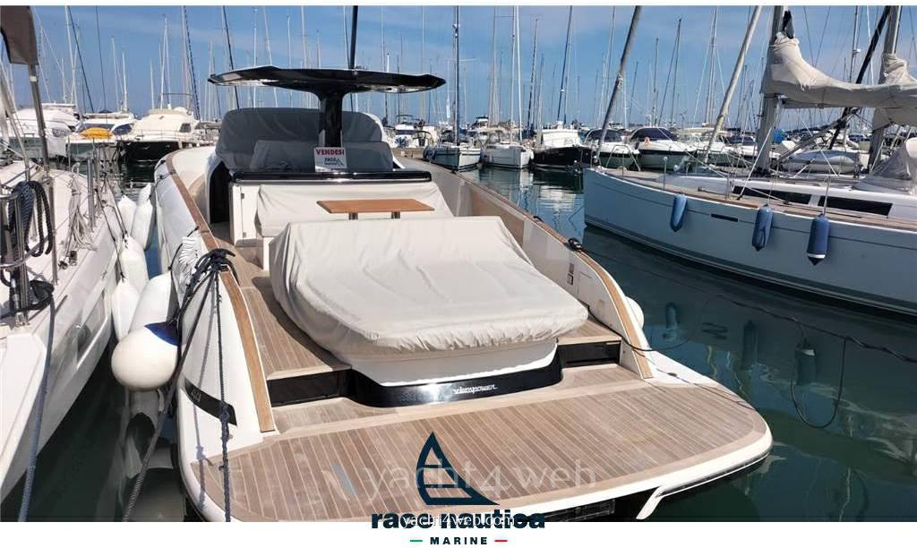 Solaris power 44 open Express Cruiser