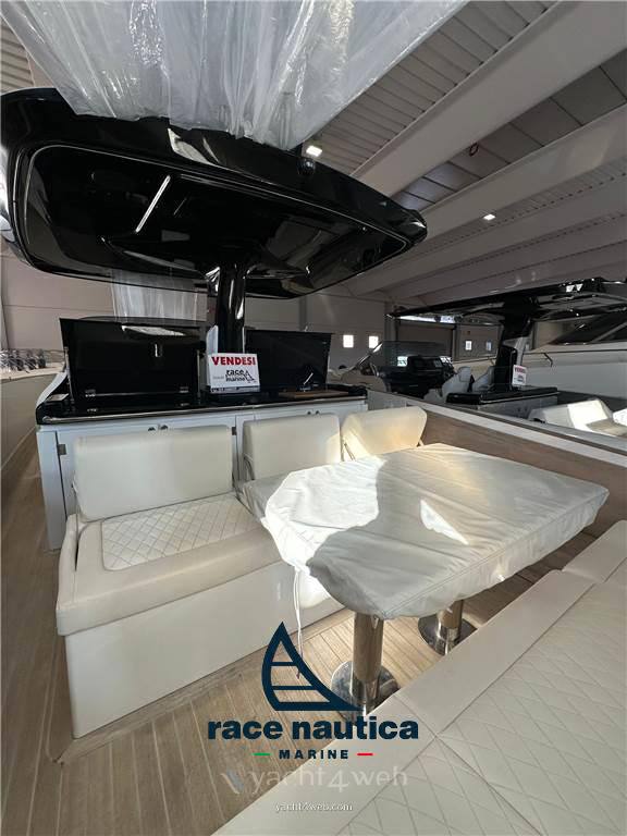 Solaris power 44 open bateau à moteur