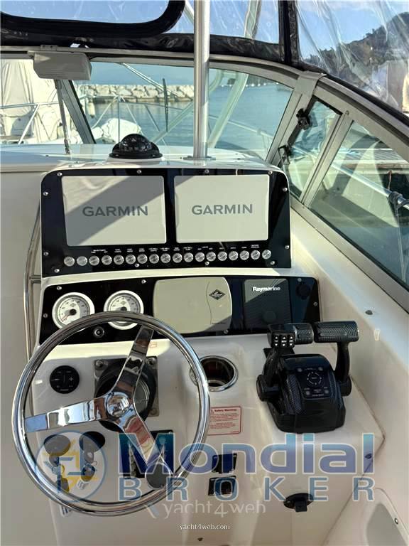 Boston whaler 295conquest