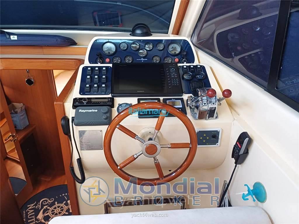 Nautica esposito Futura 38 Express Cruiser usado