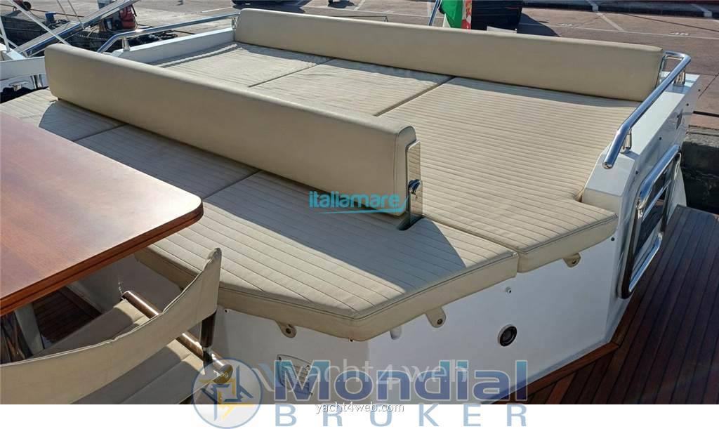 Azimut 77s Barca a motore usata in vendita