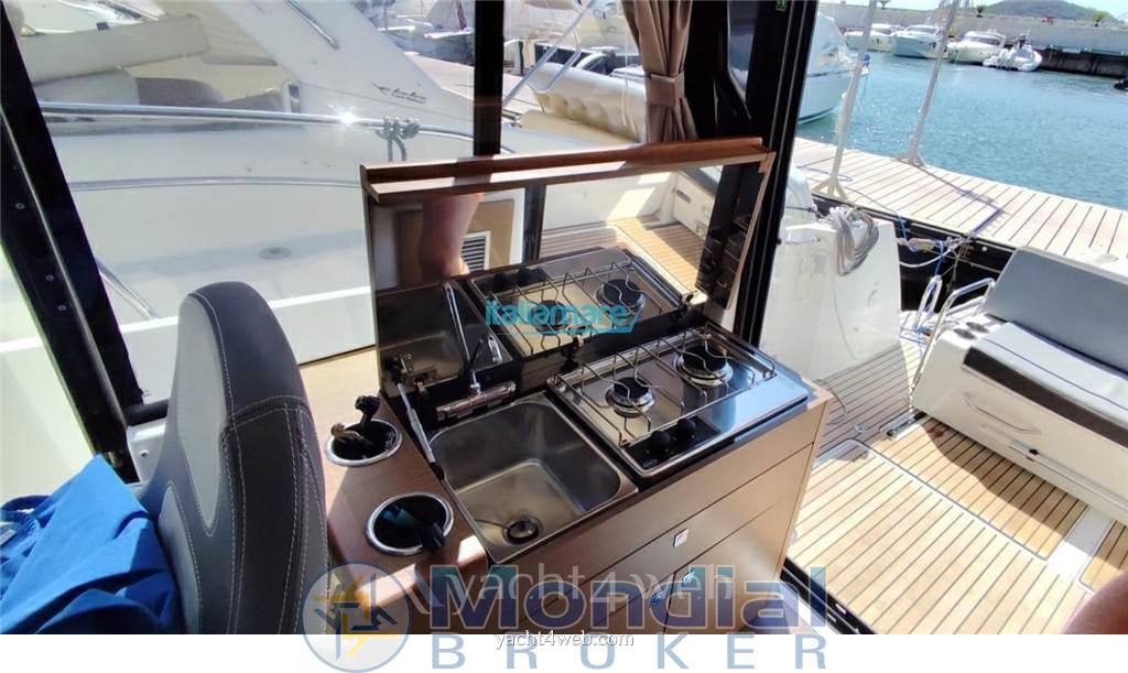 Jeanneau Merry fisher 895 barco de motor