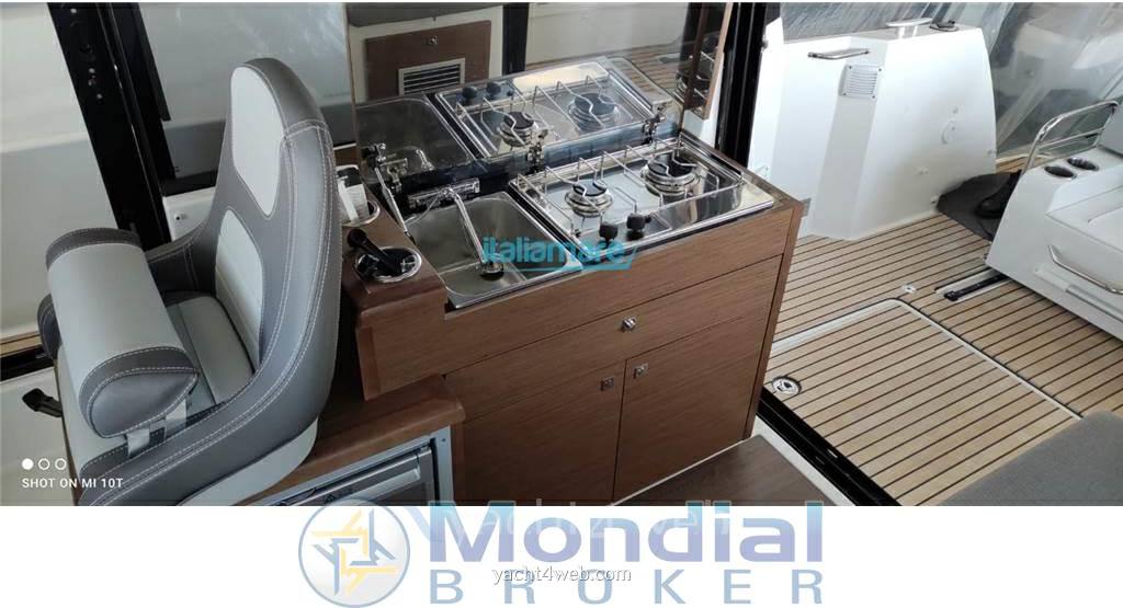 Jeanneau Merry fisher 895 Экспресс Круизер