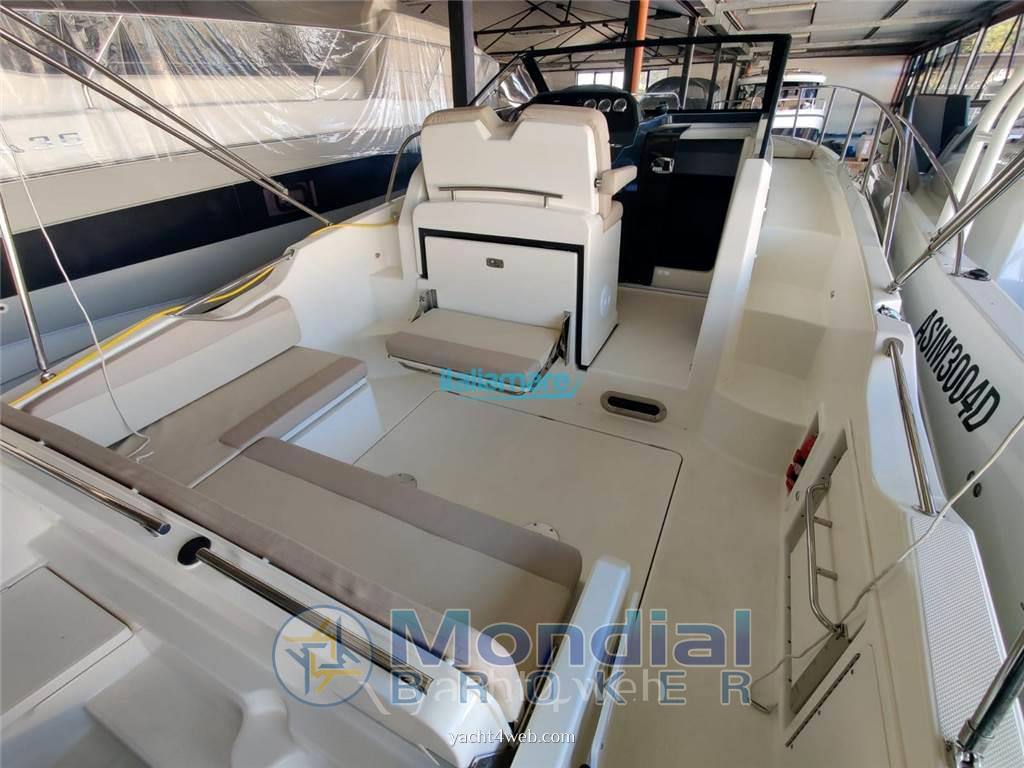 Quicksilver Active 875 sundeck Motor boat used for sale