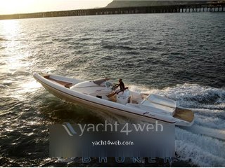 Panamera yacht Py100