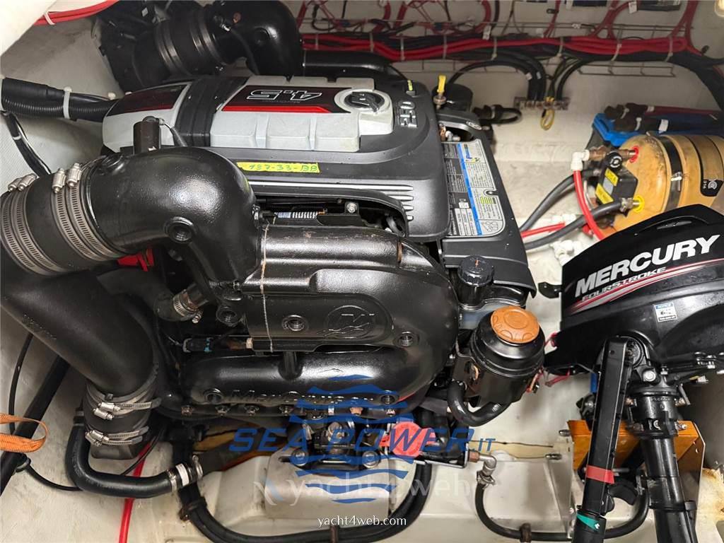 Bavaria S 33 hard top