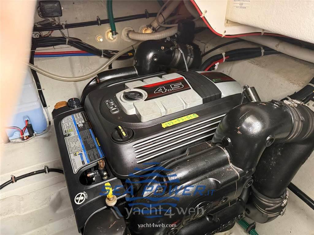 Bavaria S 33 hard top