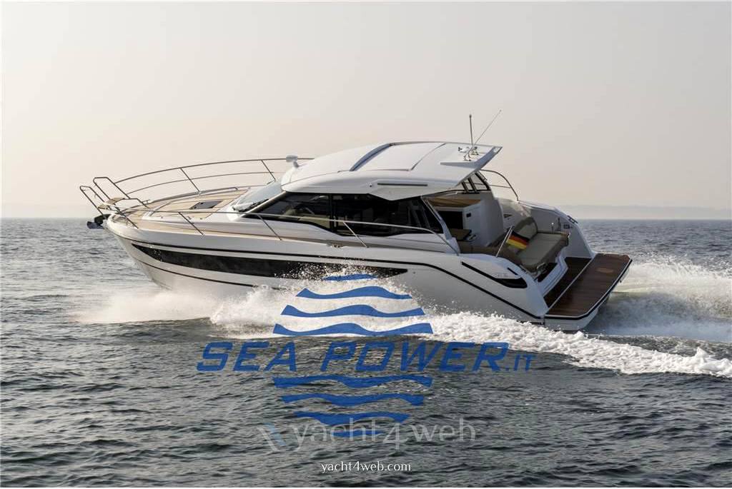 Bavaria Sr 36 hard top charter