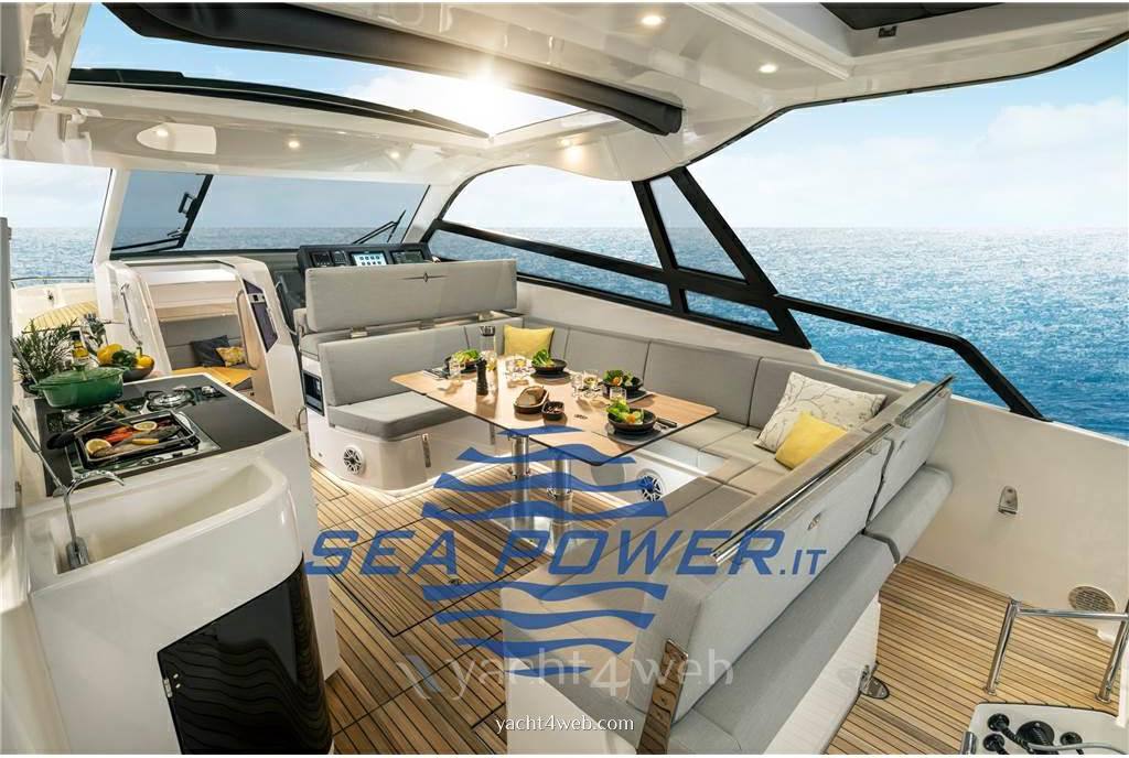 Bavaria Vida 33 hard top