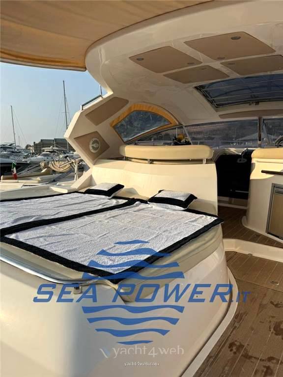 Manò marine M35 ht Motor yacht