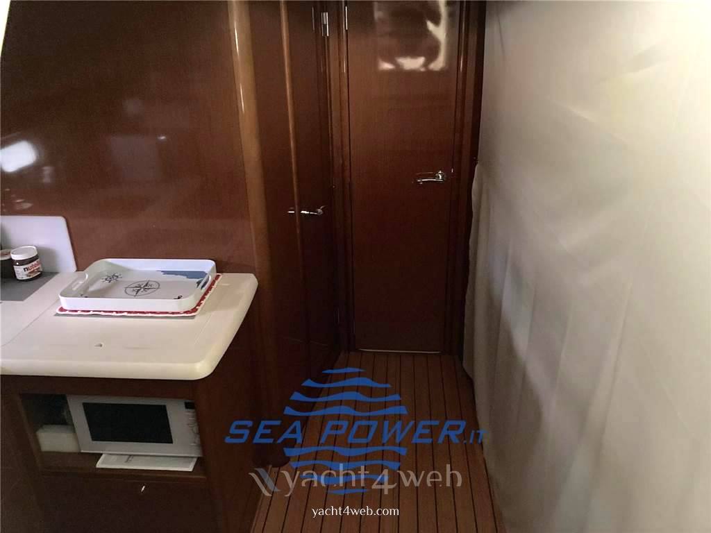 Jeanneau Prestige 38 s Motor boat used for sale