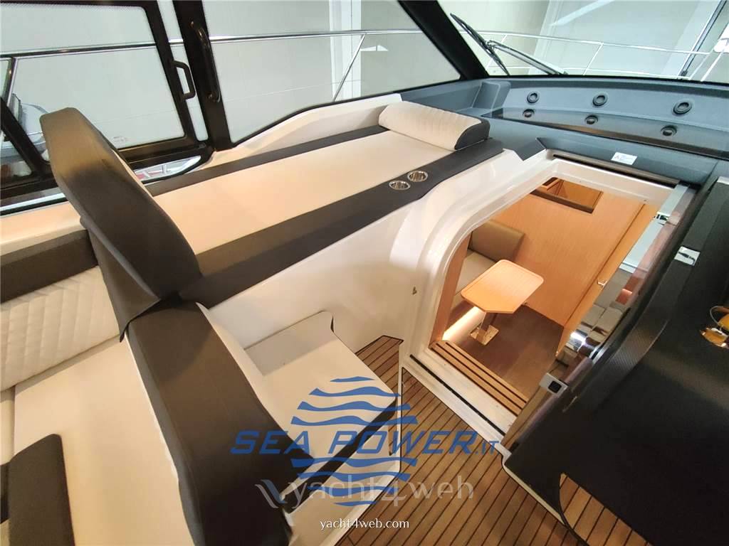 Bavaria Sr 36 hard top charter 2023