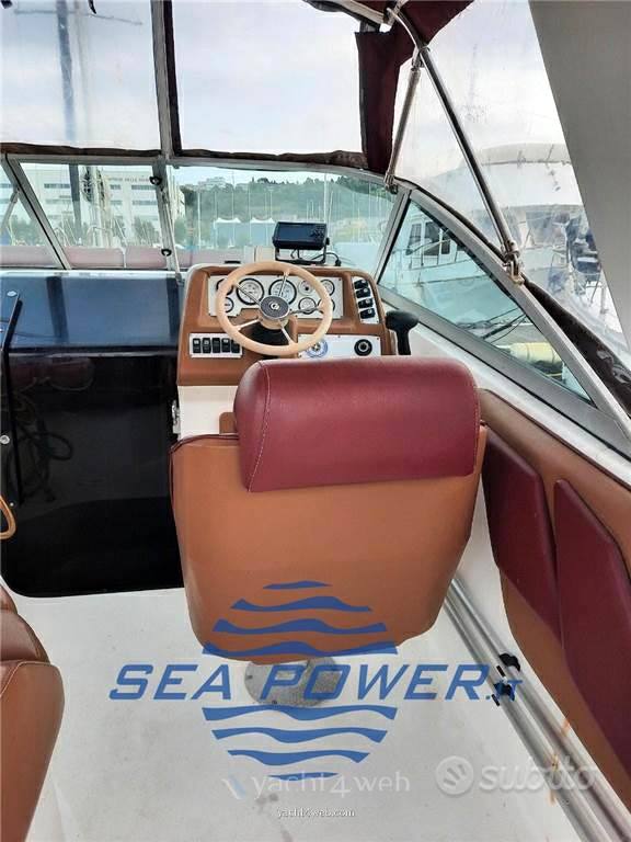 Chaparral 2370 slc used