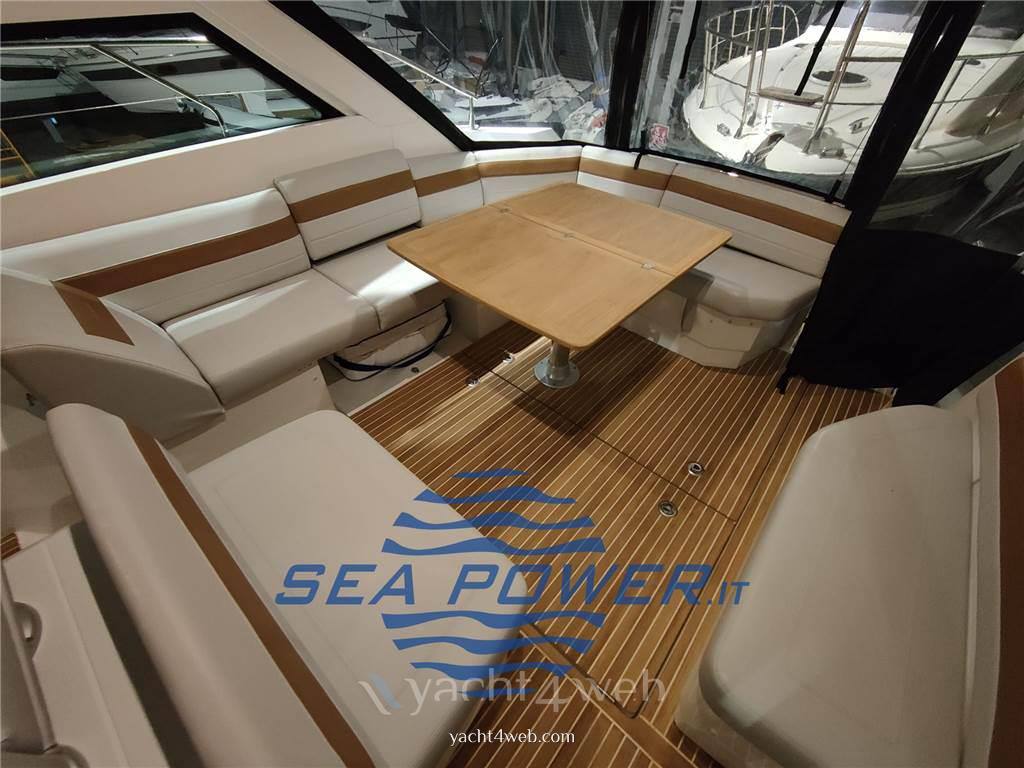 Beneteau Gt 40 bateau à moteur