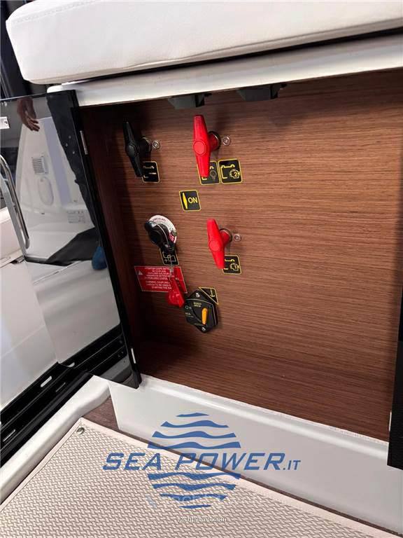 Beneteau Antares 9 md.2025 Bateau à moteur nouveau en vente