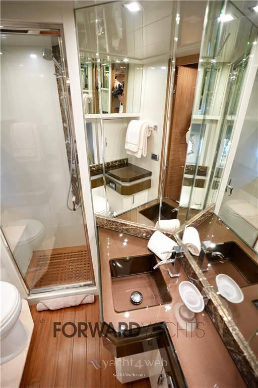 Dominator yachts Dominator 62