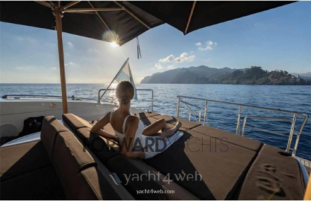 Overmarine Mangusta 92 Toit rigide