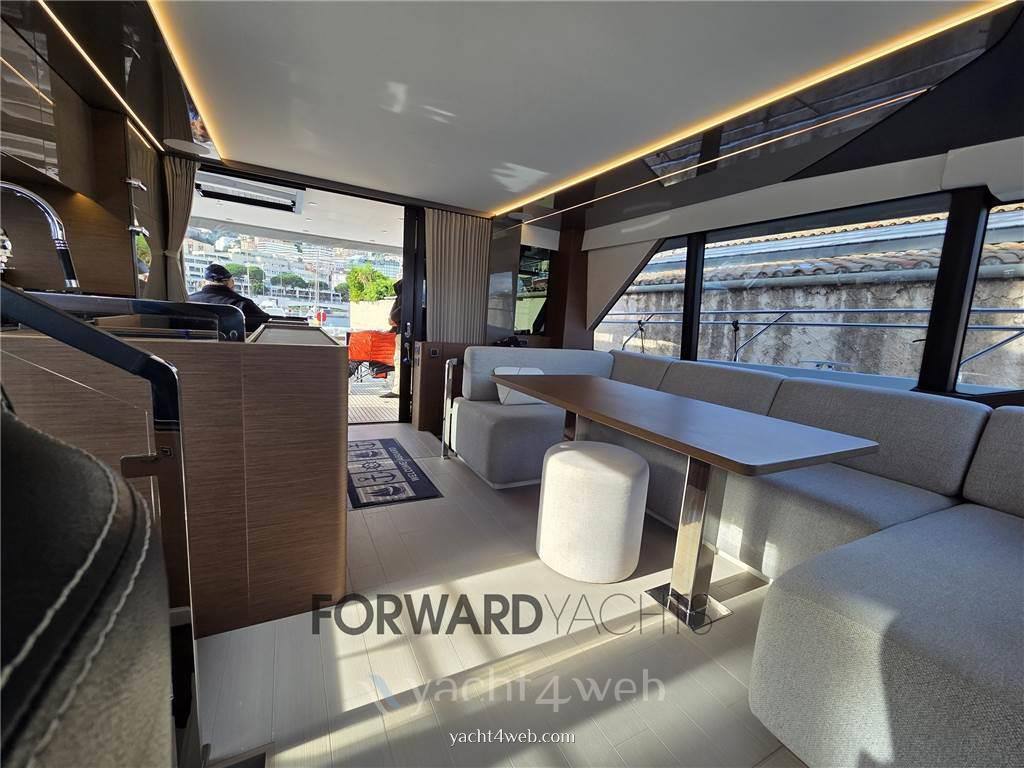 Prestige M 48 Bateau à moteur nouveau en vente