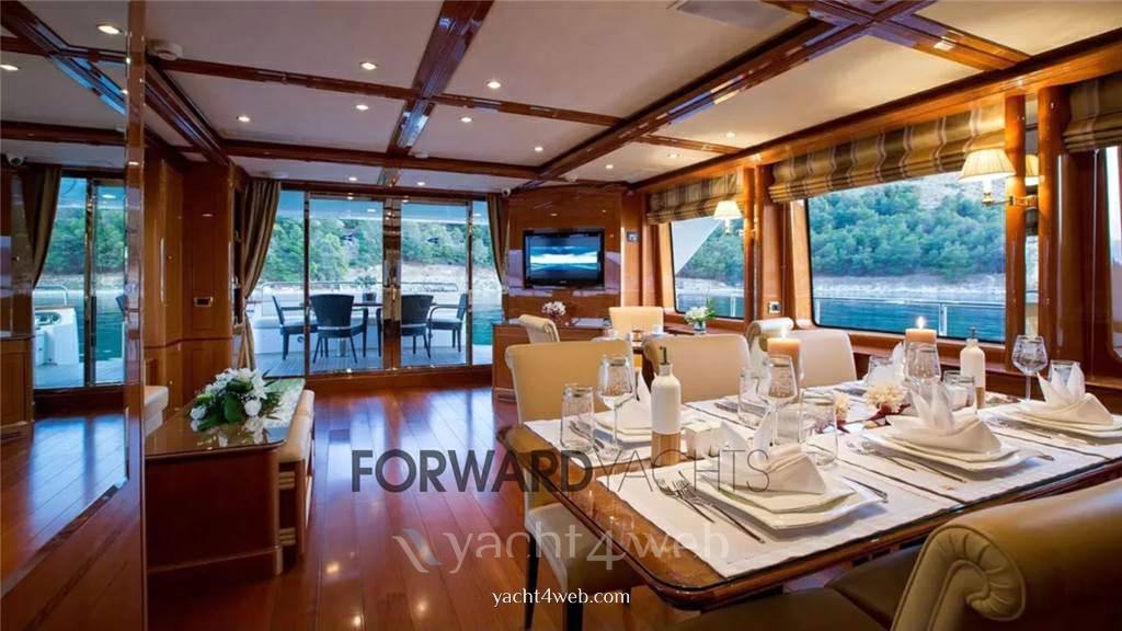 Benetti Legend 85 2009