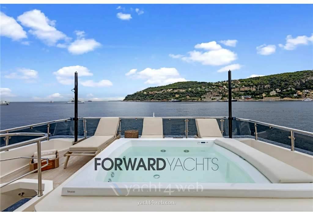 Amer yachts 100 bateau à moteur