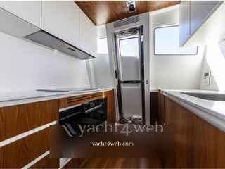 Amer yachts Amer 94 twin - Bilder 11