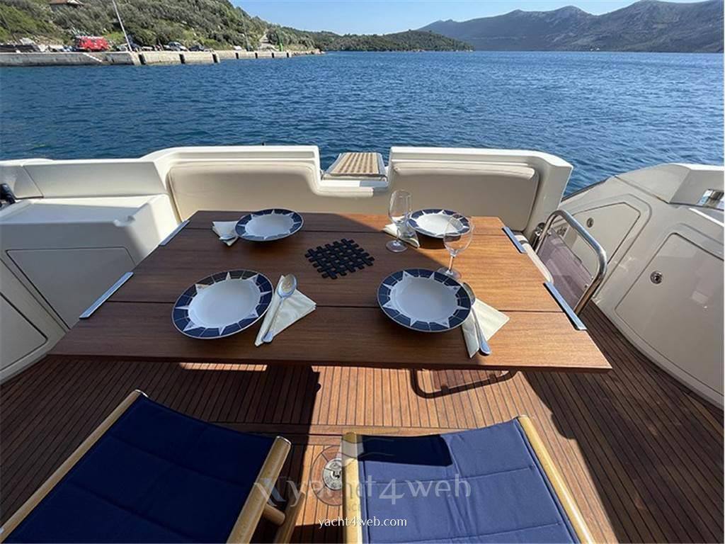 Azimut 43 flybridge plus