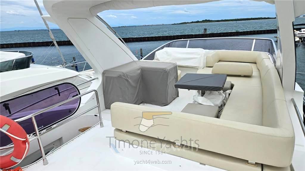 Azimut 60 flybridge