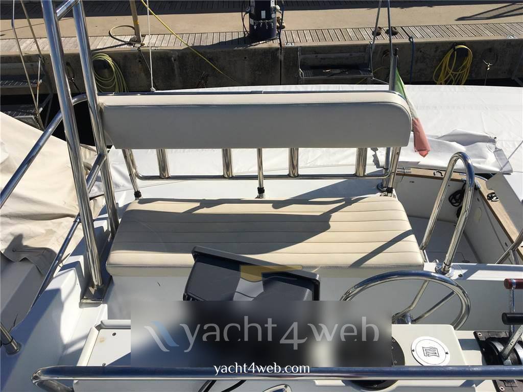 Ferretti yachts Ferretti 34 fish