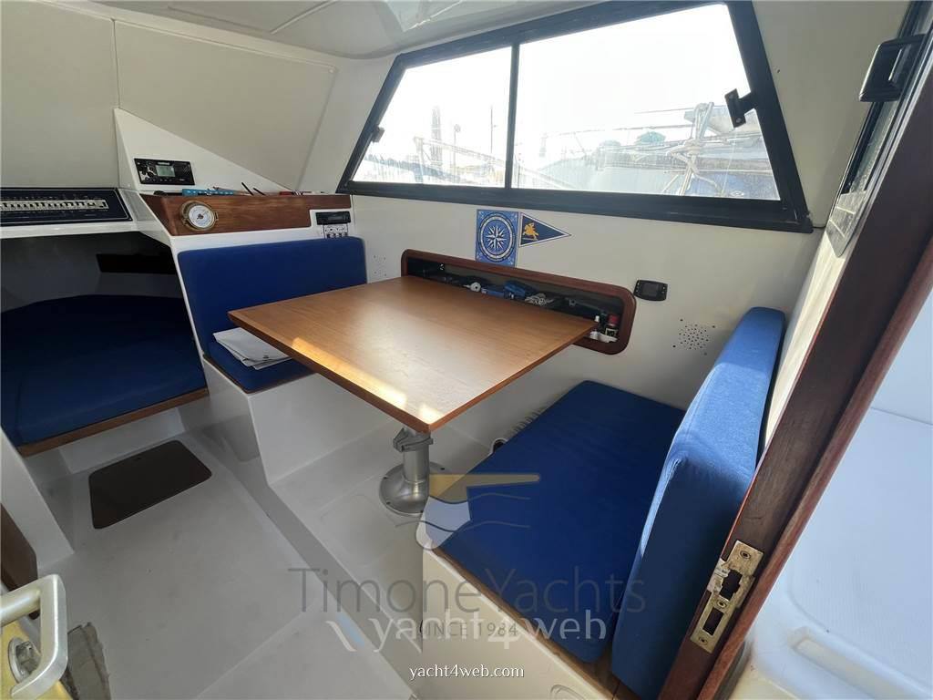 Sette mari F 27 fly america