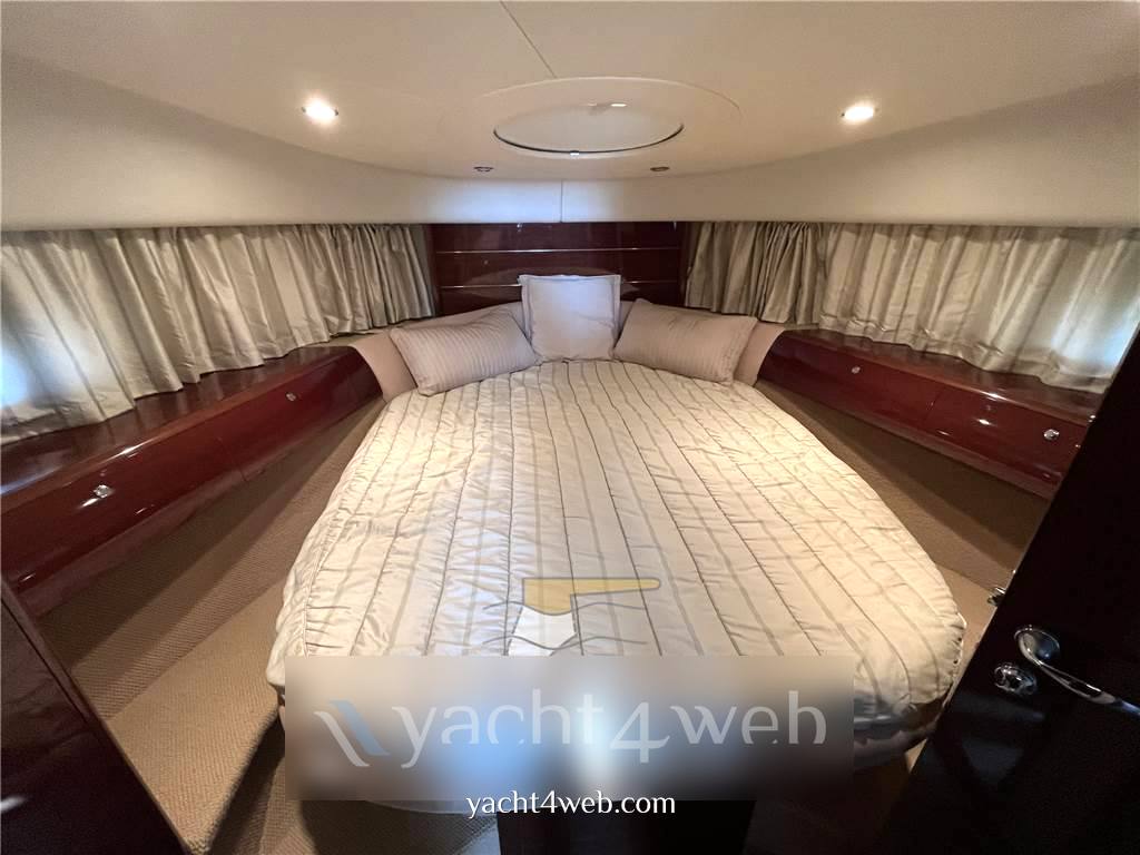 Princess yachts V 48 Photo