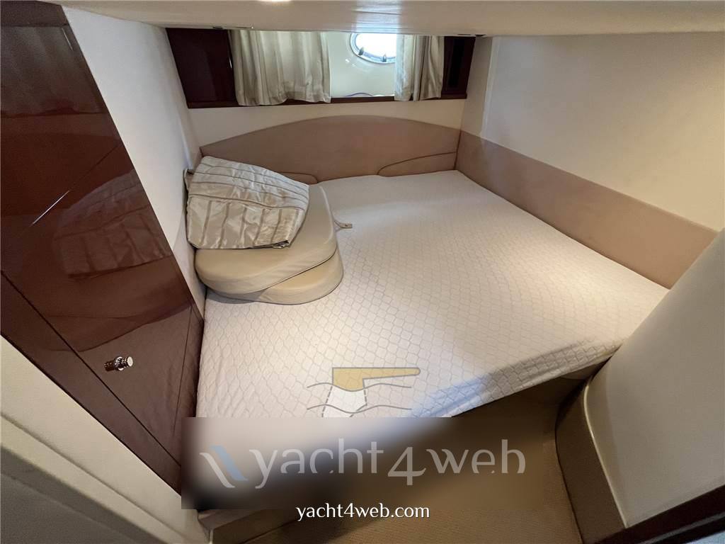 Princess yachts V 48 Day cruiser