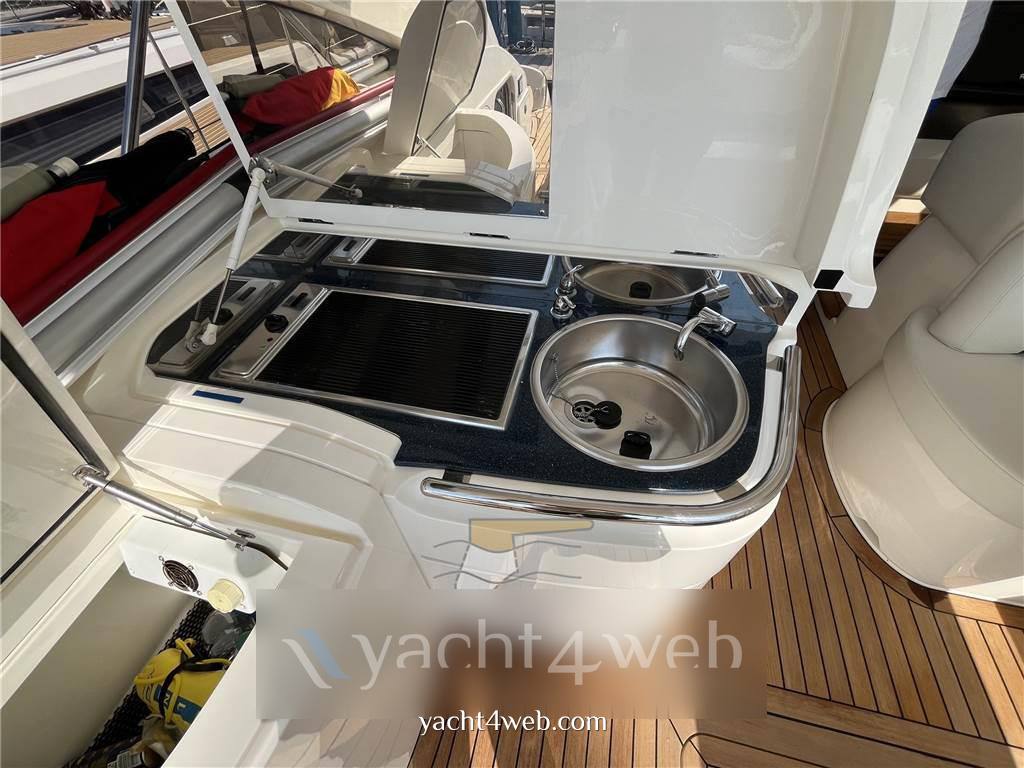 Princess yachts V 48 Photo