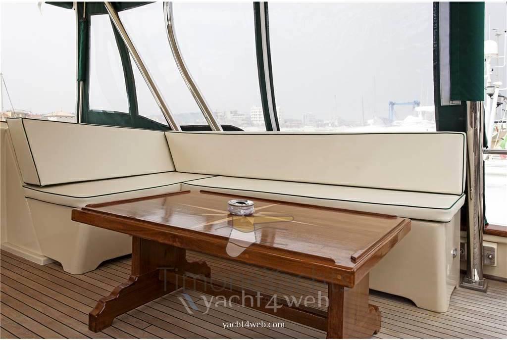 Azzurro 64 Flybridge