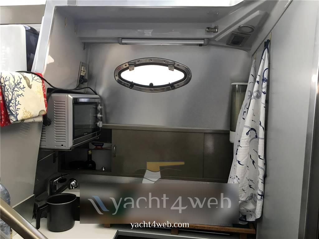 Ferretti yachts Ferretti 34 fish Motorboot