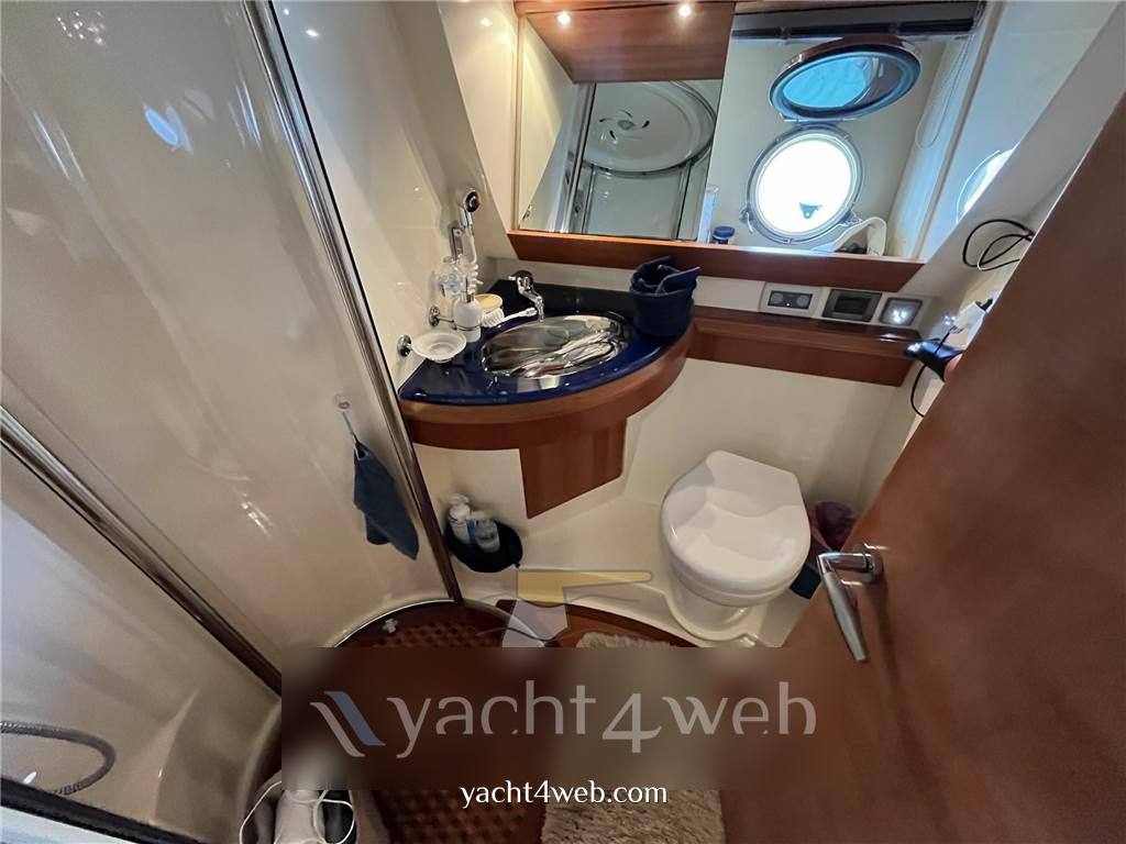 Azimut 50 flybridge Motorboot gebraucht zum Verkauf