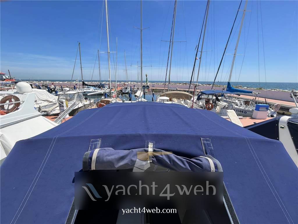 Innovazioni e progetti Mira 37 Motorboot