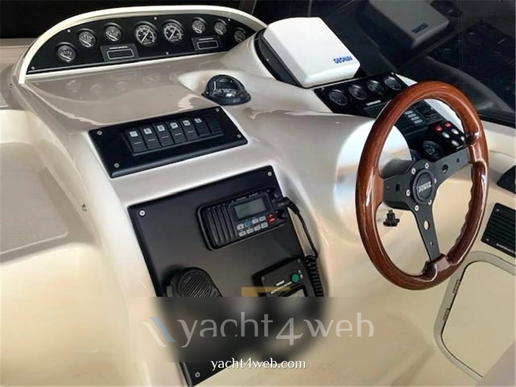 Innovazioni e progetti Mira 37 Express Cruiser verwendet