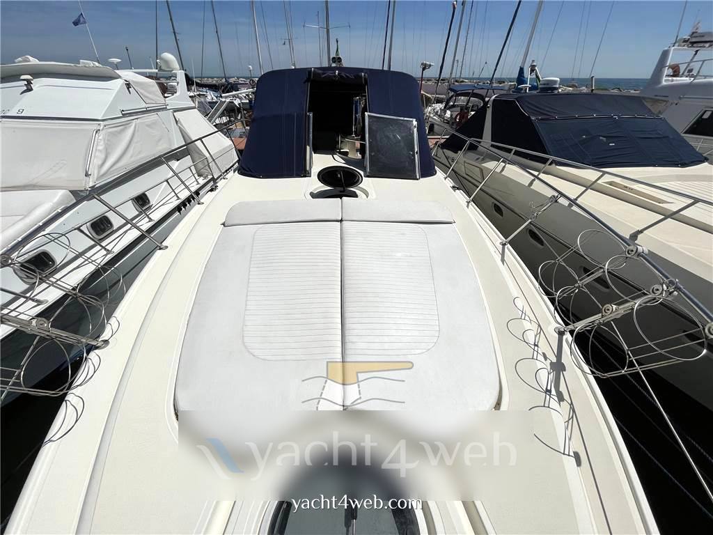 Innovazioni e progetti Mira 37 Express Cruiser