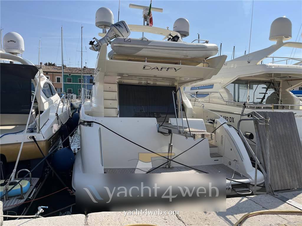 Azimut 55 flybridge Motorboot