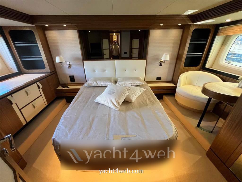 Azimut Magellano 66 2017