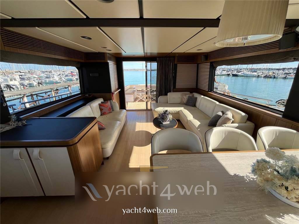 Azimut Magellano 66 Motorboot gebraucht zum Verkauf