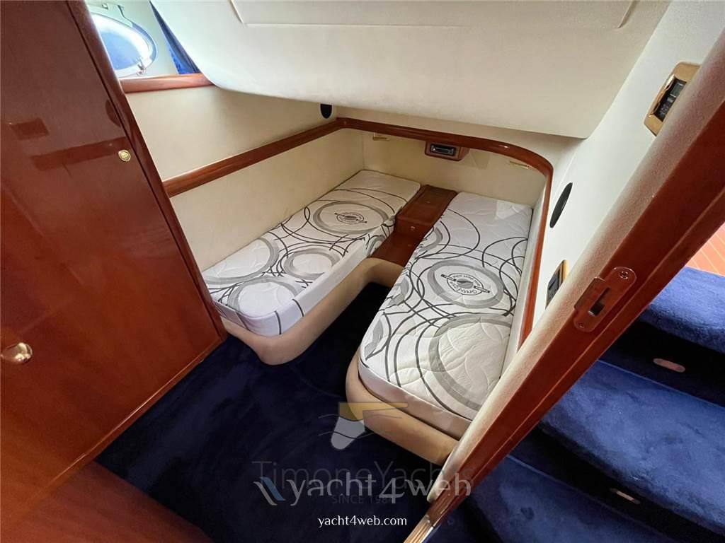 Cranchi Atlantique 48 barca a motore