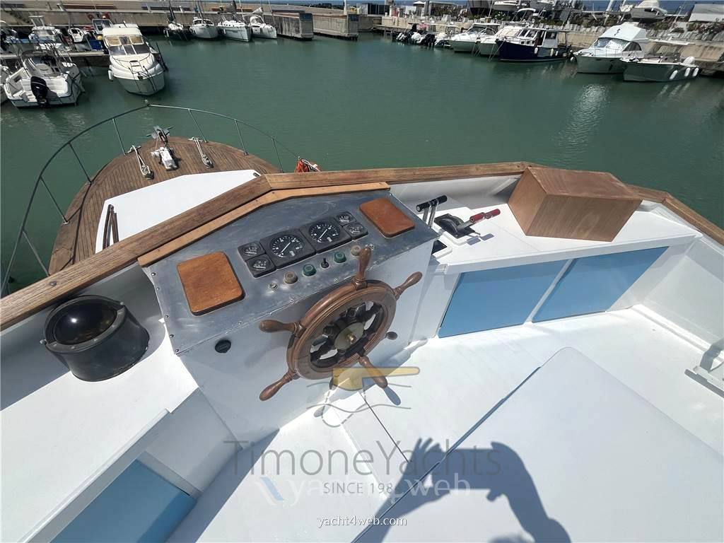 Azzurro 44 Flybridge occasion