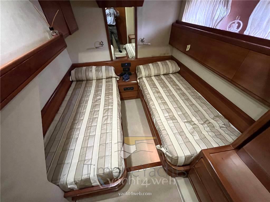 Dalla piet&224; Dp 56' 2004