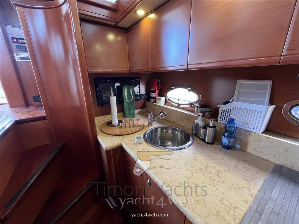 Dalla piet&224; Dp 56' Flybridge