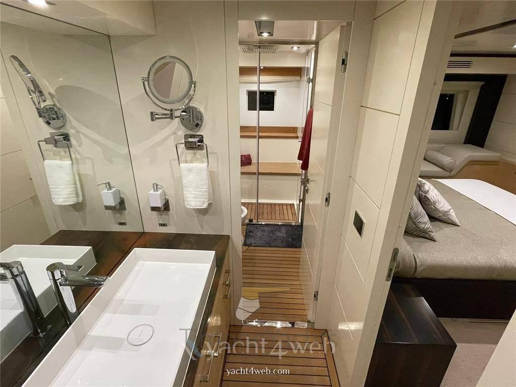 Sirena yachts 64 Motorboot