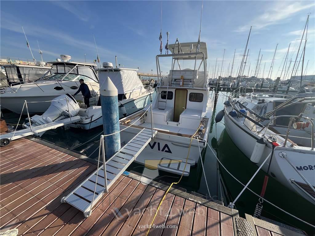 Sette mari F 27 fly america Bateau à moteur nouveau en vente